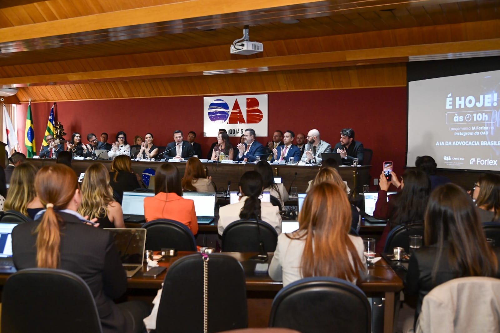 OAB-GO é pioneira no país ao disponibilizar inteligência artificial gratuita para a advocacia em parceria com a Forlex